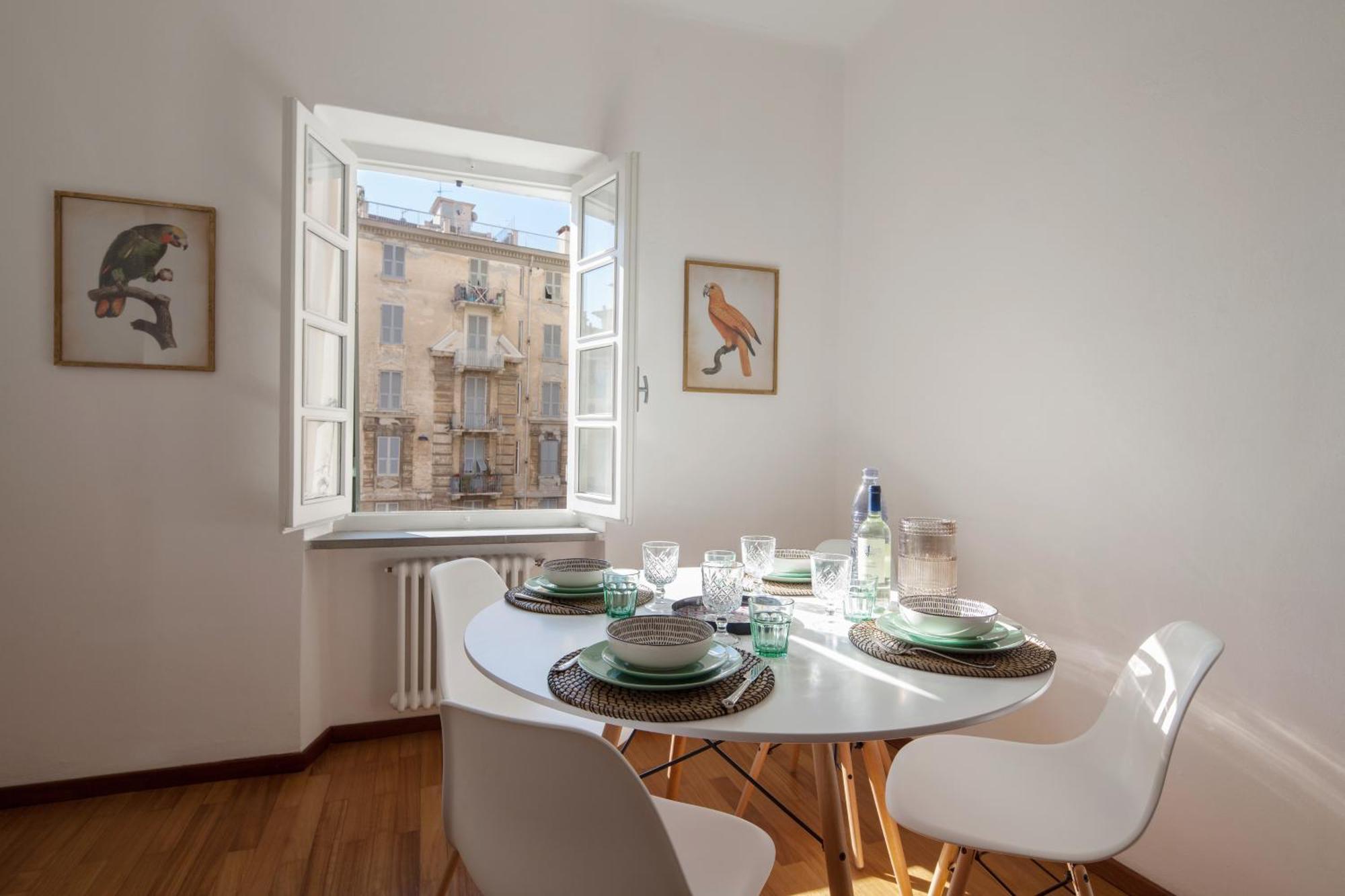 לה ספציה Vicolo Apartment, Pedestrian Centre, 2Bdr, 2,5 Bth, Aircondo, Private Parking, Easy To Train And Ferries, City Life מראה חיצוני תמונה