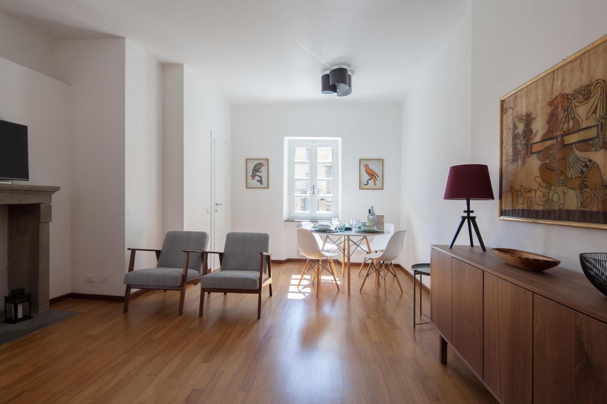 לה ספציה Vicolo Apartment, Pedestrian Centre, 2Bdr, 2,5 Bth, Aircondo, Private Parking, Easy To Train And Ferries, City Life מראה חיצוני תמונה
