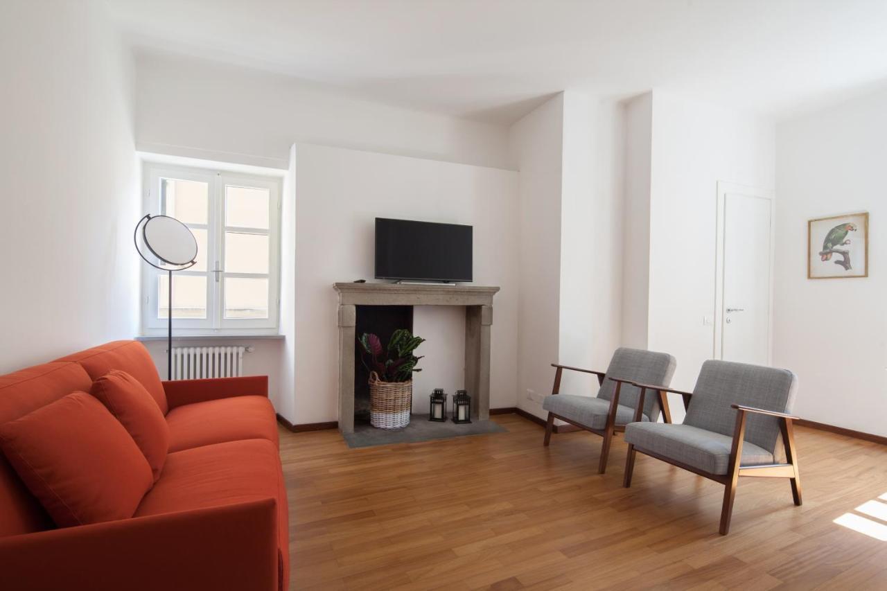 לה ספציה Vicolo Apartment, Pedestrian Centre, 2Bdr, 2,5 Bth, Aircondo, Private Parking, Easy To Train And Ferries, City Life מראה חיצוני תמונה